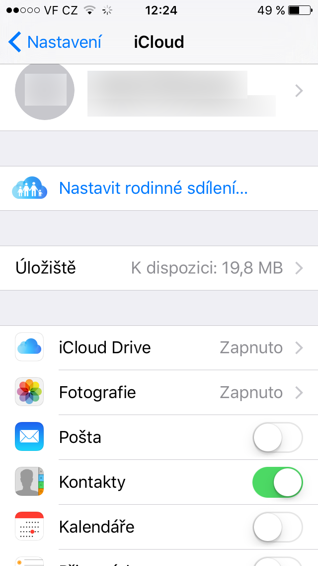 iCloud nastavení zálohování kontaktů pro Apple iPhone